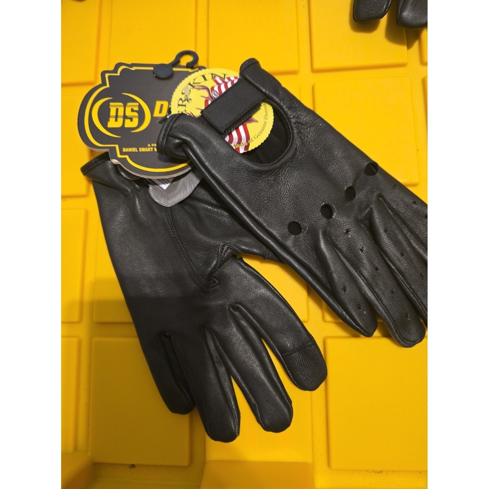 Daniel Smart DS51-M black deerskin unlined driving gloves
